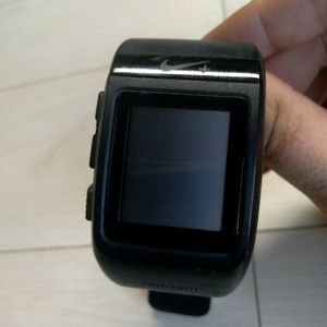 (1) PO Nike + Sports Watch GPS Powered by TomTom with Nike Plus - Black untested